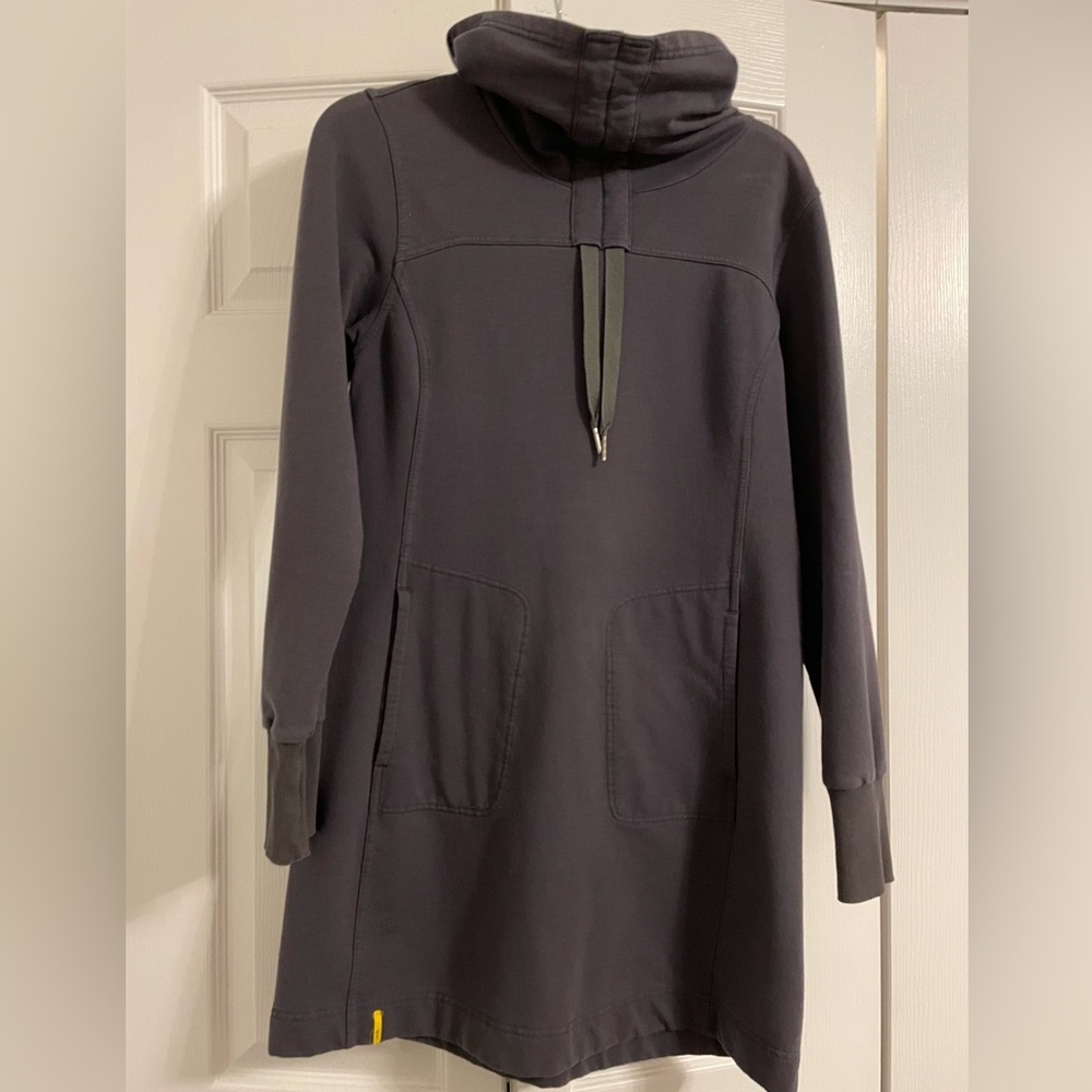 Lole - Gray Long Sleeve
